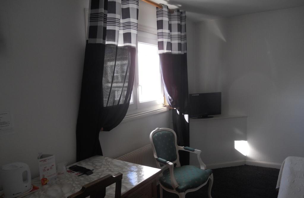 Hotel Alsace Lorraine Amiens Room photo